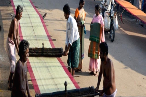 dying-khadi